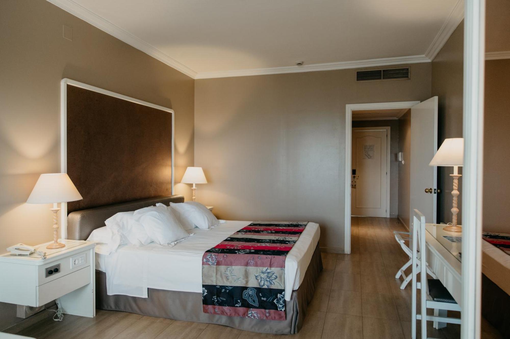 Hotel Mas Gallau 4*